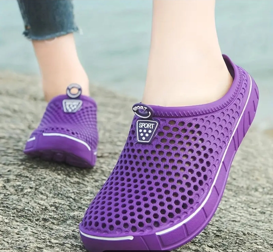 Unisex Beach Clogs