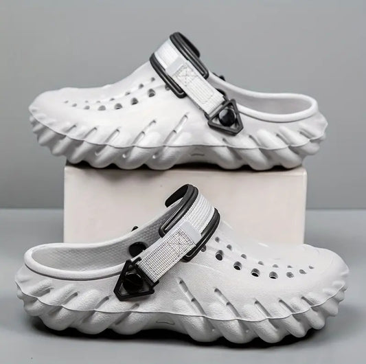 Men's Echo Gray/Black Cloud Clogs.